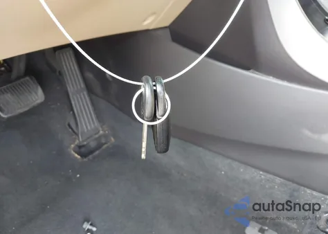 2013 Hyundai Elantra Gls z USA, uszkodzony, nr VIN KMHDH4AE8DU522820